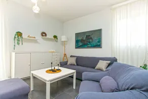Holiday home with barbeque, terrace & garden | Garden view - Image 2