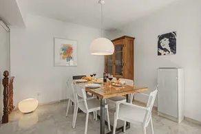 Voll ausgestattetes Ferienhaus mit Terrasse, Grill und Pool | Meerblick | Perfekt für die Arbeit von Zuhause - Image 2