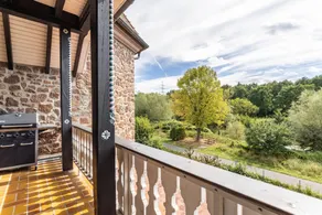 Apartment with barbecue | Garden view - Image 3