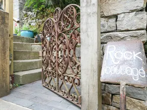 Family-oriented cottage with garden | Pets are welcome - Image 4