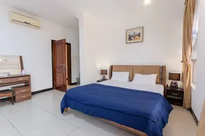Family-friendly nice apartment with pool - Image 4