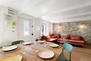 Beachfront Holiday Home in Saint Michel en Grève - Image 4