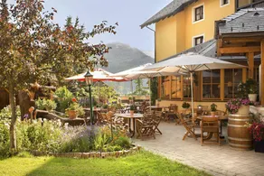 Apartment with garden, pool & terrace | Good for workation - Image 5