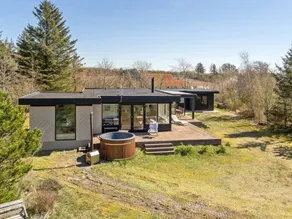 Children-friendly nice house with terrace, hot tub & BBQ | Pets allowed - Image 4