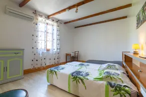 Pleasant holiday home with garden & terrace - Image 2