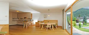 Schöne Wohnung mit Pool, Sauna und Garten | Bergblick - Image 3