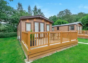 Chalet with jacuzzi - Image 3
