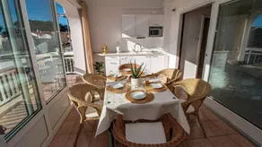 Apartamento vacacional totalmente equipado con barbacoa | Vistas al mar | Cerca de la playa | Admite mascotas - Image 3