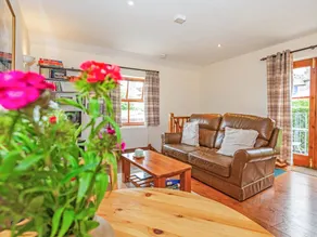 Nice cottage with garden - Image 5