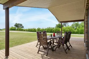 Fully equipped nice holiday home with garden, sauna & hot tub | Sea view | Dogs allowed - Image 2
