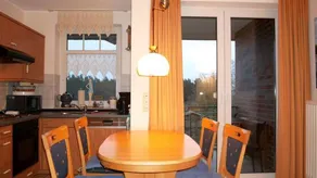 Appartamento con piscina, giardino e sauna - Image 4