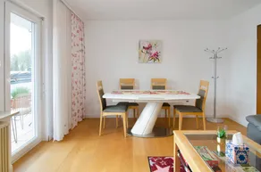 Beautiful flat with terrace & garden | Garden view - Image 3