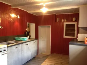 Family-oriented holiday home with BBQ & garden | Panoramic view - Image 3