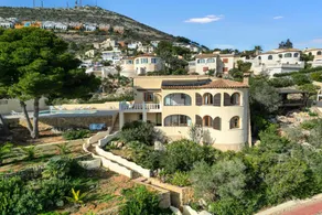 Fully equipped villa with terrace, private pool & barbeque | Sea view | Suitable for remote work - Image 3