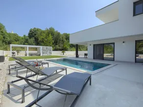 Casa vacacional con terraza, piscina privada y barbacoa - Image 5