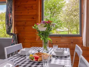 Family-oriented house with hot tub, terrace & garden | Nature view | Dogs allowed - Image 3