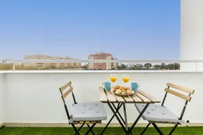 Charmante Ferienwohnung mit Pool und Terrasse | Neben dem Strand - Image 2