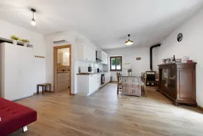 Casa Loppia Apartment with Mountain View, Wi-Fi and Air Conditioning - Image 3