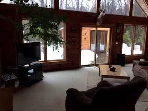 Secluded Cabin Rental near Letchworth State Park in Buffalo, Arcade, New York - Image 2