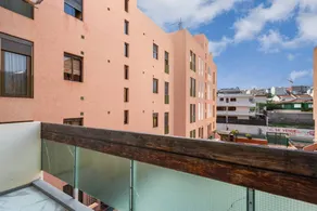 House | Next to Monument to Franco | City view - Image 3
