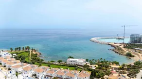 Holiday apartment with private pool, barbecue & terrace - Image 2