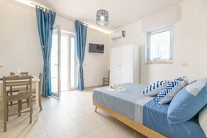 Holiday apartment with garden - Image 2