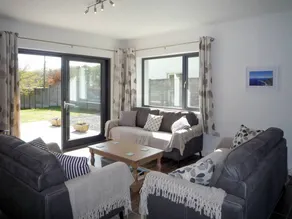 Fully equipped spacious house with garden | Pets are welcome - Image 5