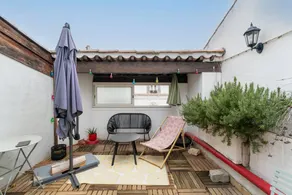 Charmant appartement de vacances entièrement équipé avec barbecue et terrasse | Proche Palais des papes d'Avignon | Vue ville | Avec animaux autorisés - Image 5