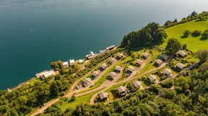 Child-friendly nice holiday home with terrace, garden & barbeque | Lake view | Pets are welcome - Image 2