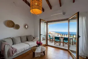 Apartment Natalia in Arenal d'en Castell with Sea View, Close to the Beach - Image 5