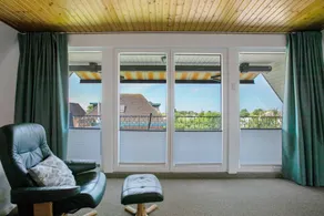 Apartamento con jardín - Image 2
