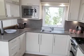 Family-oriented cabin with pool | Lake view | Pet-friendly - Image 2