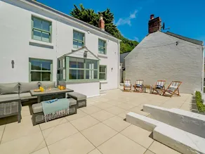 Cottage with garden | Water view - Image 5