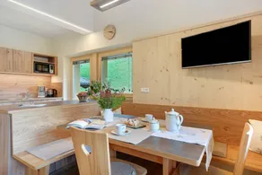 Apartamento con jardín y barbacoa | Vistas al jardín - Image 3