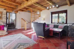 Fully equipped beautiful holiday home with fast internet, terrace & BBQ | Garden view | Good for workation | Dogs allowed - Image 5
