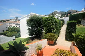 Holiday Home 'Lavanda' with Sea View, Wi-Fi and Air Conditioning - Image 5
