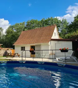 Chalet mit privatem Pool, Grill und Terrasse | Gartenblick | Haustiere erlaubt - Image 2