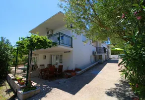 Apartments Neven - Two Bedroom Apartment with Terrace and Partial Sea View (A1) - Image 2