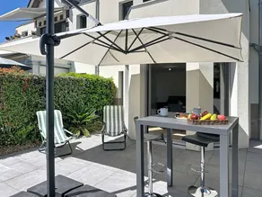 Ferienwohnung mit Pool, Garten und Terrasse | Meerblick - Image 3