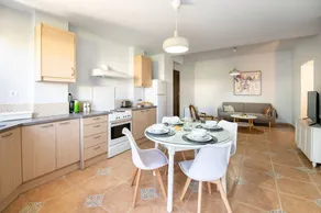 Flat with garden | Garden view - Image 4