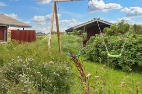 Fully equipped house with terrace, sauna & BBQ - Image 4