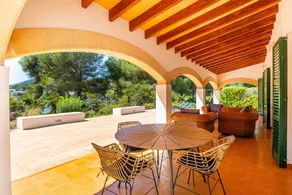 Agréable maison adaptée aux familles avec barbecue, internet haut débit et terrasse | Vue plage | À côté de la plage | Avec animaux autorisés - Image 3
