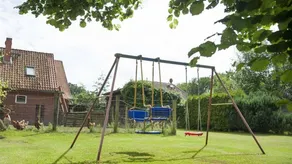 Flat with sauna, barbeque & garden - Image 4