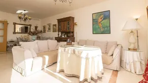 Tolle Wohnung mit Pool - Image 3