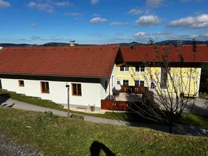 Holiday apartment with terrace & garden | Mountain view - Image 3