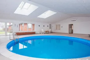 Fully equipped holiday home with garden, pool & barbeque | Pets are welcome - Image 5