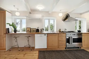 Renovated estate with private beach - Image 5