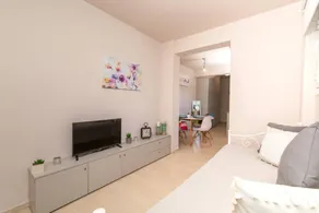 Flat with terrace | Garden view | Perfect for remote work - Image 2