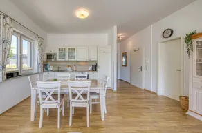 Ferienwohnung „Kranichrast“ am Röbeler Stadthafen - Image 5