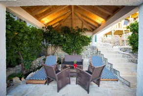 Villa Stanka - Three Bedroom Villa with Private Pool - Image 2
